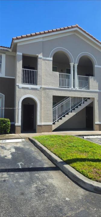 2551 SE 16th Ter 202, Homestead, Florida 33035, Estados Unidos