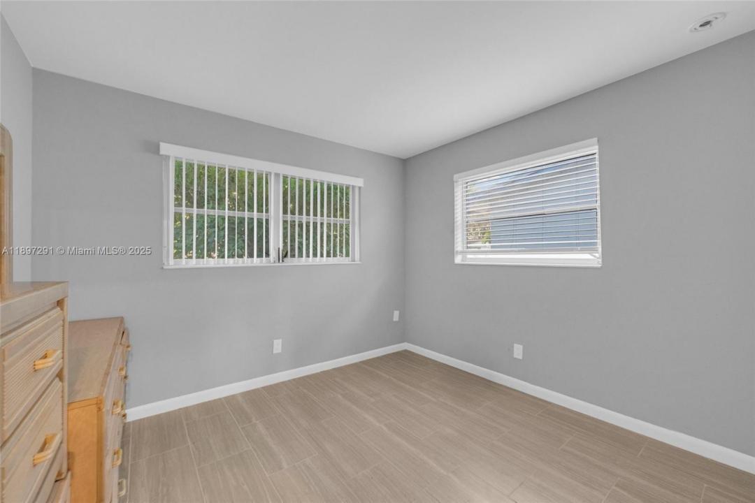 980 NW 69 ave, Margate, Florida 33063, USA