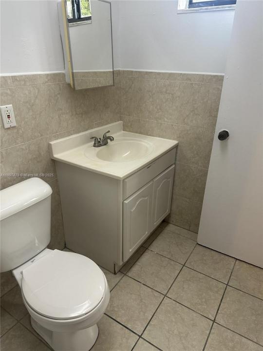 North Miami, Florida 33161