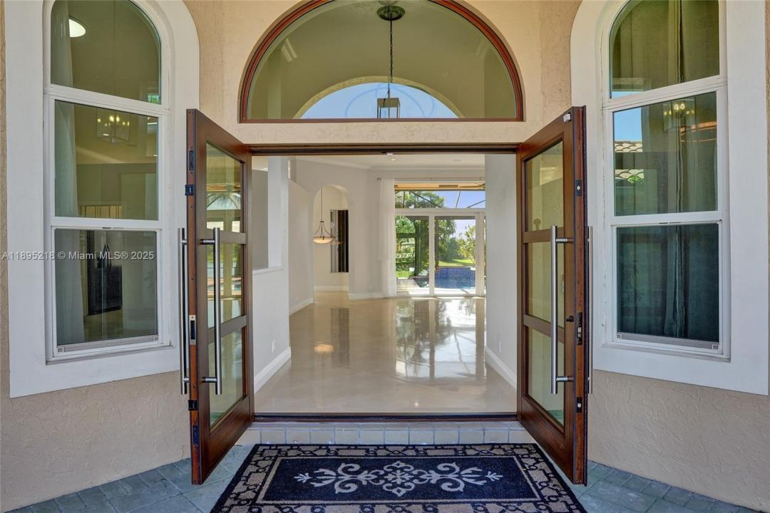 2715 Edgewater Ct, Weston, Florida 33332, Stati Uniti