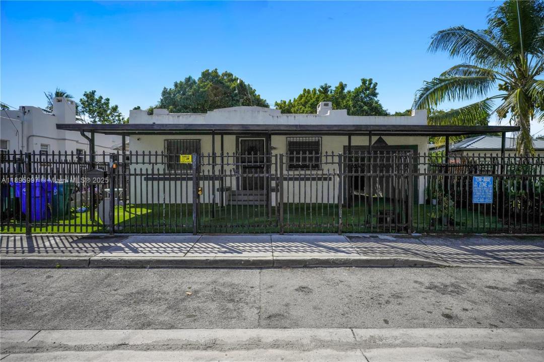 128 NW 53rd St, Miami, Florida 33127, HOA KỲ