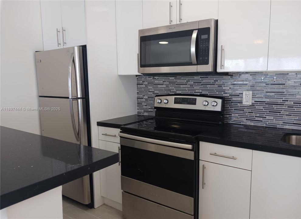 4109 N Ocean Dr 7, Lauderdale By The Sea, Florida 33308