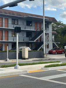 North Miami, Florida 33161, USA