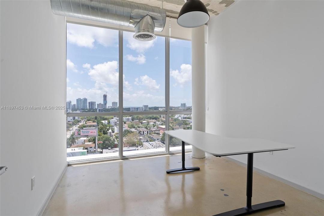 420 SW 7th St 1204, Miami, Flórida 33130, Estados Unidos