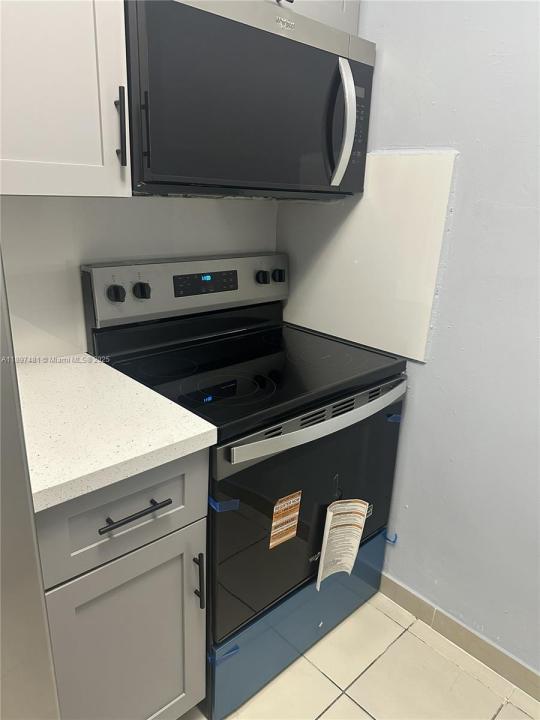 North Miami, Florida 33161