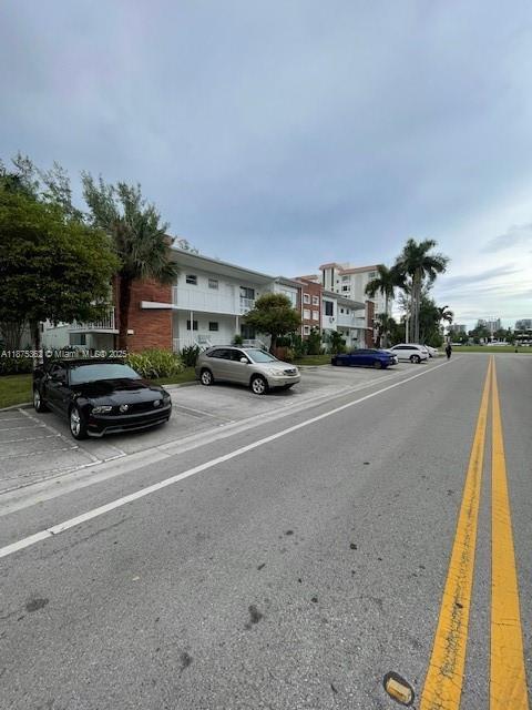 9300 E Bay Harbor Dr 205, Bay Harbor Islands, Florida 33154, Stati Uniti