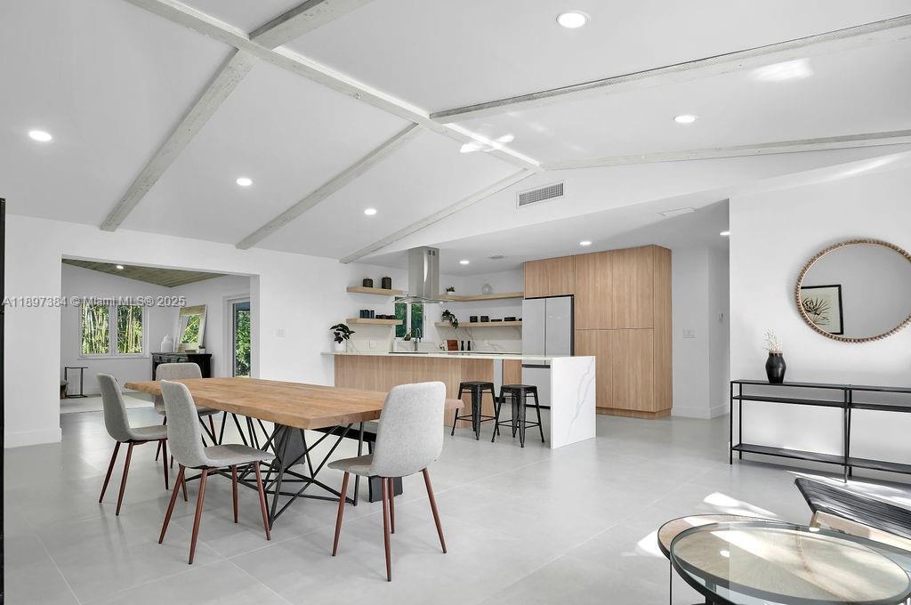117 NE 20th St, Wilton Manors, 佛罗里达州 33305, 美国