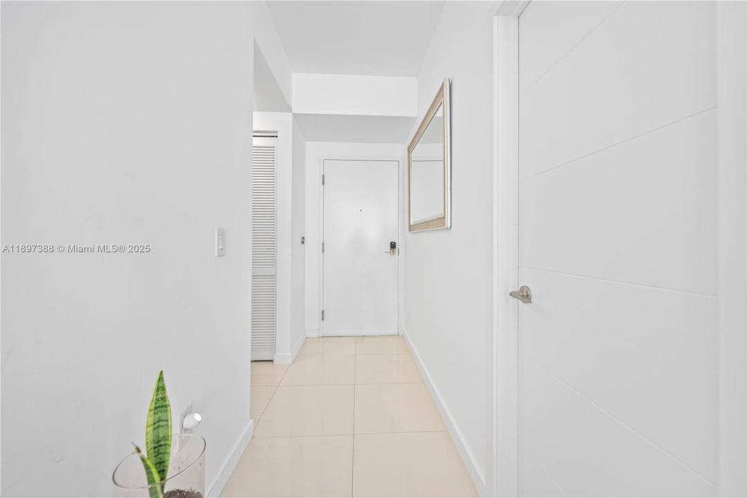 7751 NW 107th Ave 422, Doral, Florida 33178, USA