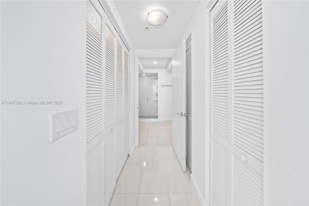 7751 NW 107th Ave 422, Doral, Florida 33178, USA