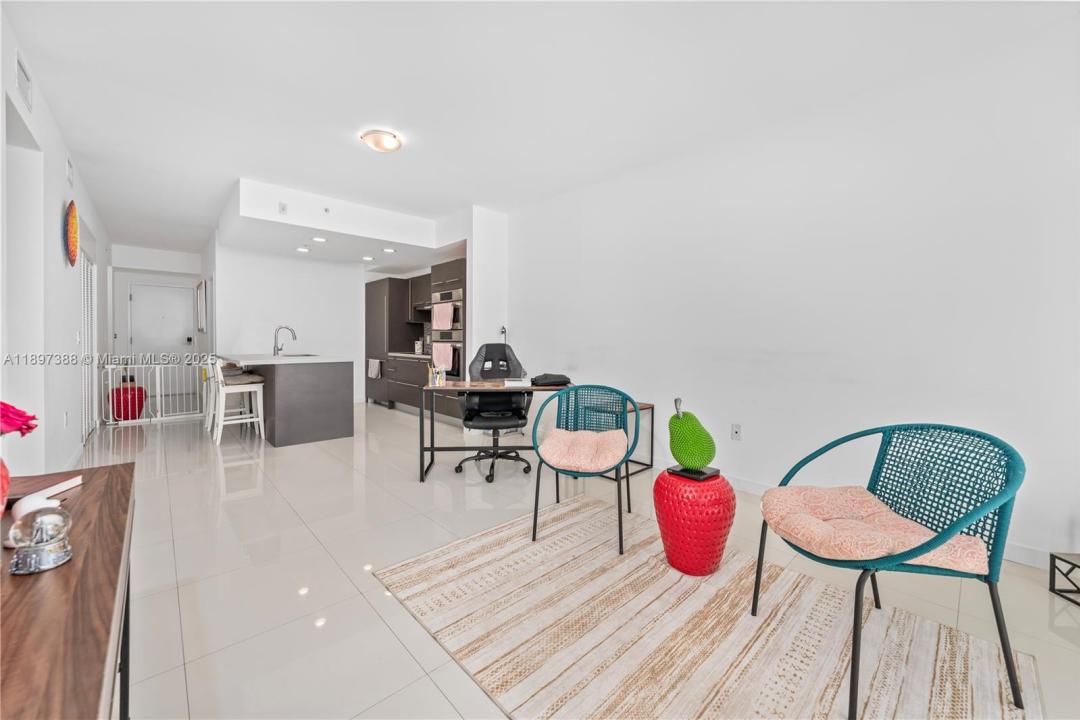 7751 NW 107th Ave 422, Doral, Florida 33178, USA