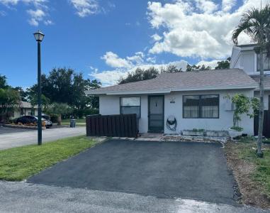 5318 N Tennis Ln 5318, Delray Beach, Florida 33484, USA
