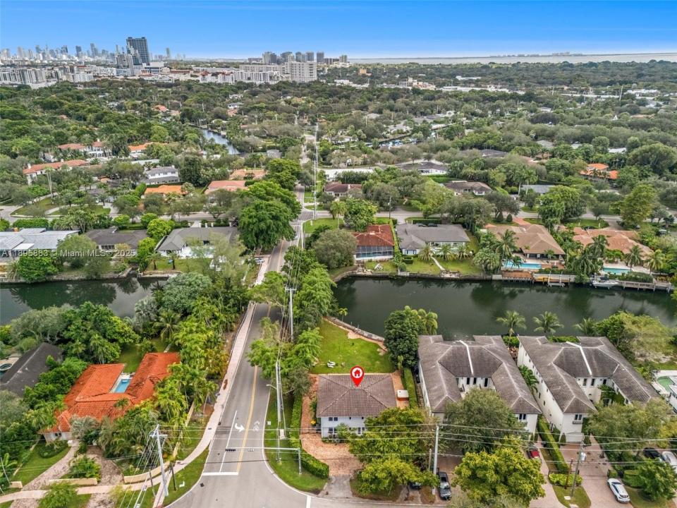 4801 University Dr, Coral Gables, Floryda 33146, USA