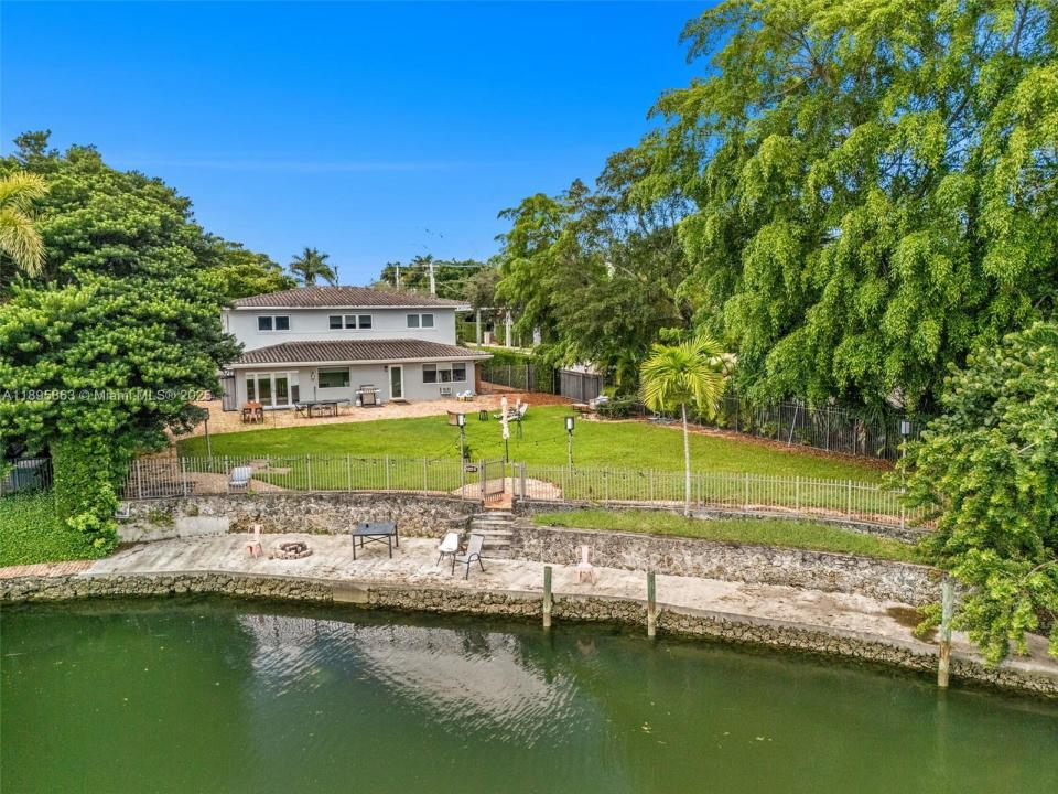 4801 University Dr, Coral Gables, Floryda 33146, USA