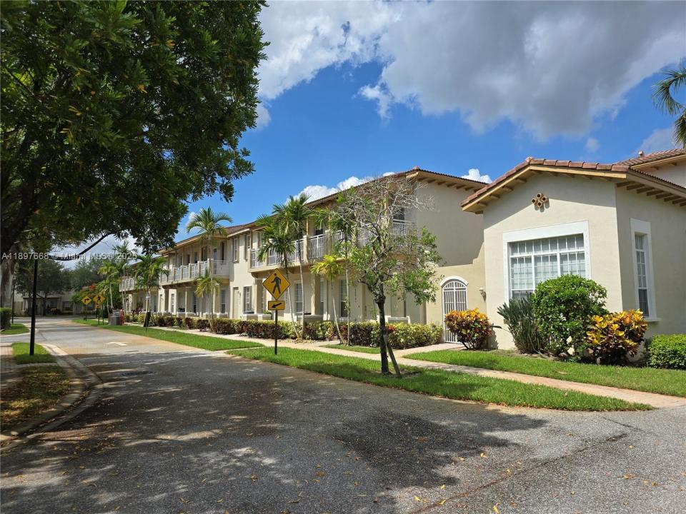 2520 NW 4th St, Boynton Beach, פלורידה 33426, ארצות הברית של אמריקה 