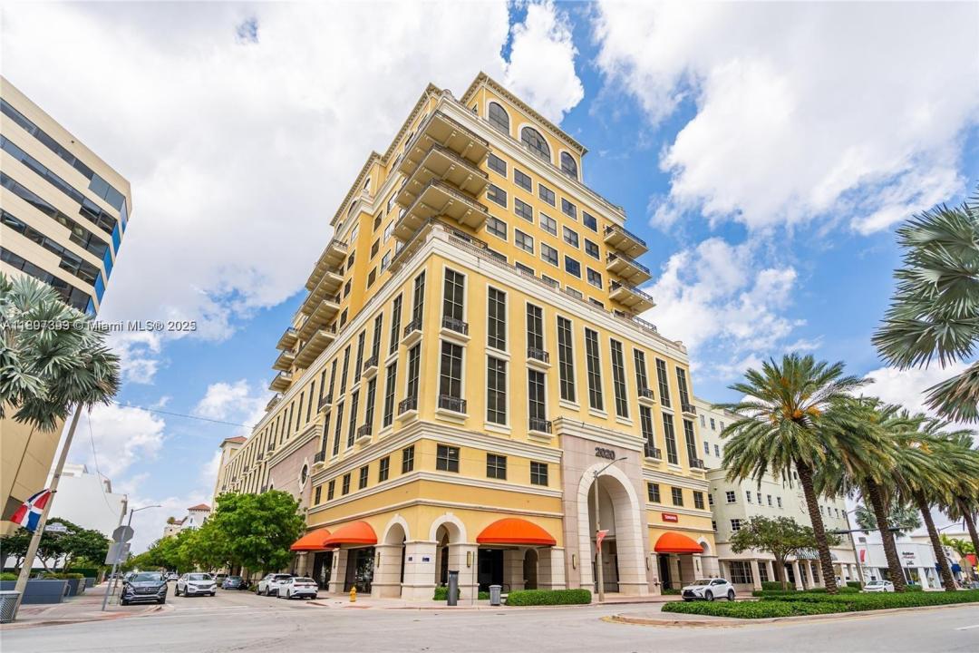 2020 Ponce De Leon Blvd 1007, Coral Gables, Florida 33134