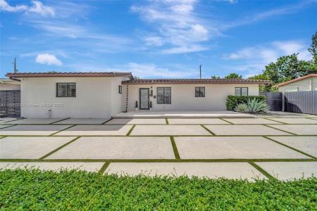 8340 NW 178th St, Hialeah, Florida 33015, USA