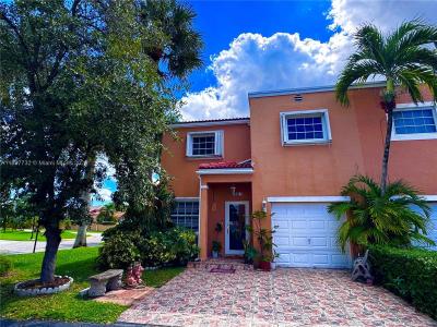 12312 NW 7th Ln, Miami, Florida 33182, USA