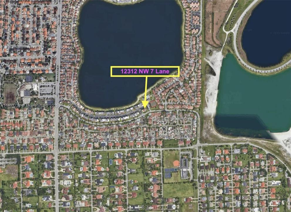 12312 NW 7th Ln, Miami, Florida 33182, Estados Unidos