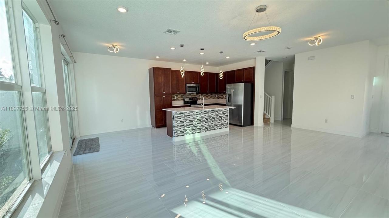 1040 Rio Ct 1040, Deerfield Beach, פלורידה 33064, ארצות הברית של אמריקה