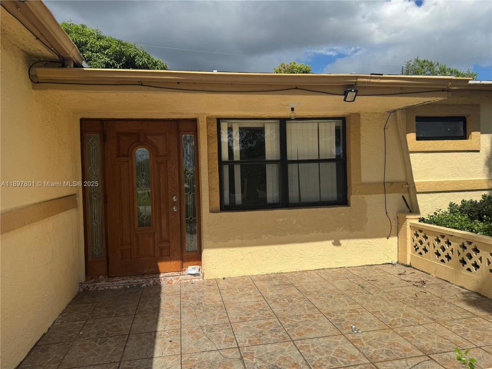 3491 NW 33rd Ct 0, Lauderdale Lakes, Florida 33309