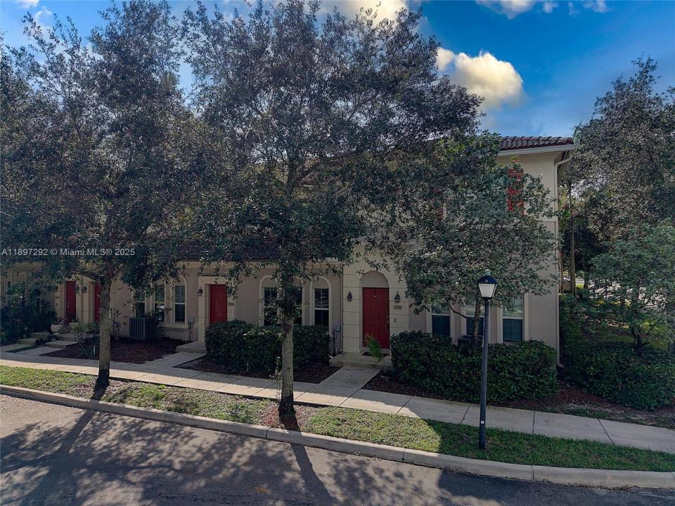 2308 SW 100th Ter, Miramar, Florida 33025, Estados Unidos