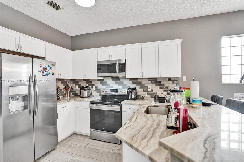 4824 NW 19th St, Coconut Creek, Florida 33063