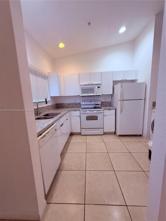 3820 SW 48th Ave E-31, Pembroke Park, Florida 33023