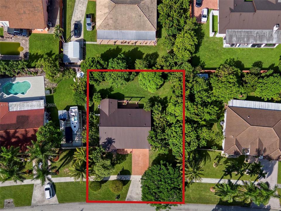 22000 SW 127th Ave, Miami, Florida 33170