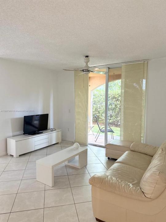 19501 E Country Club Dr 9104, Aventura, Flórida 33180, Estados Unidos