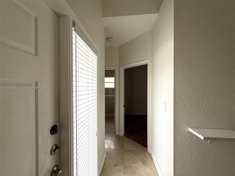 3119 NW 99th Pl, Doral, Florida 33172