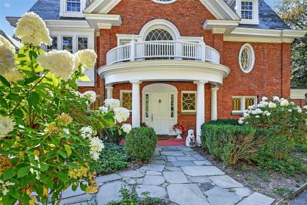 74 Tower Hill Loop, Tuxedo, New York 10987, HOA KỲ