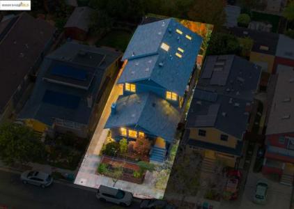 James Ave, Oakland, カリフォルニア 94618, アメリカ合衆国