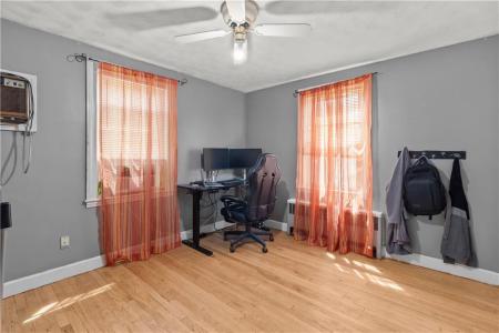 221 Columbia Avenue, Pawtucket, Rhode Island 02860, États-Unis
