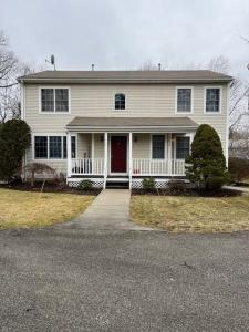 252 Gentian Avenue, North Providence, Rhode Island 02908, USA