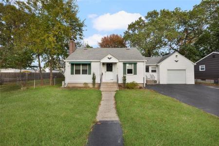 120 Gould Avenue, Warwick, Rhode Island 02888, États-Unis