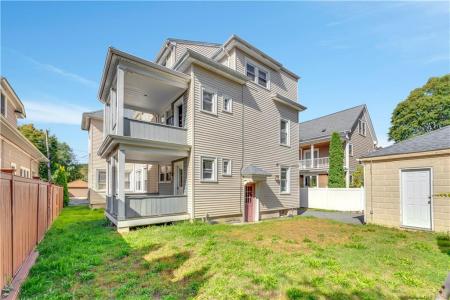 23 Elmway Street, Providence, Rhode Island 02906, Estados Unidos