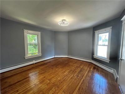 10 Phenix Avenue 2, West Warwick, Rhode Island 02893, Stati Uniti