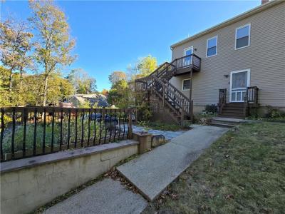 180 South Main Street B, Burrillville, Rhode Island 02859, Estados Unidos
