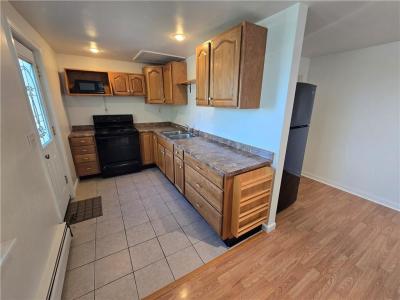 180 South Main Street B, Burrillville, Rhode Island 02859, Estados Unidos