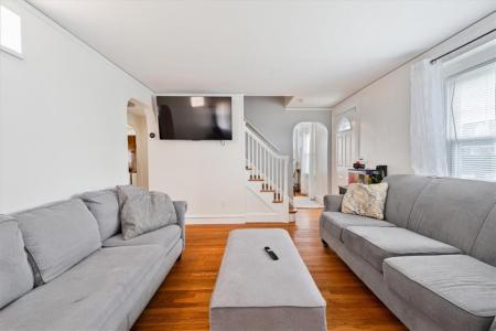 22 Community Drive, Cranston, Rhode Island 02905, USA
