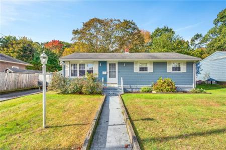 145 Burbank Drive, Warwick, RI 02886, USA