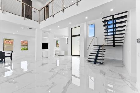 2751 NE 22nd Court, Hilsboro Harbor, Pompano Beach, Florida 33062