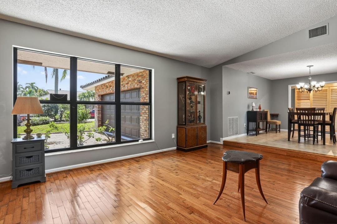 11351 NW 11th Court, Coral Springs, Flórida 33071, Estados Unidos