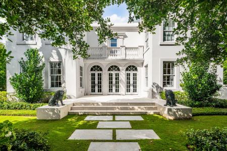 142 S County Road, Palm Beach, Florida 33480