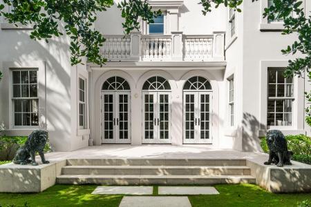 142 S County Road, Palm Beach, Florida 33480