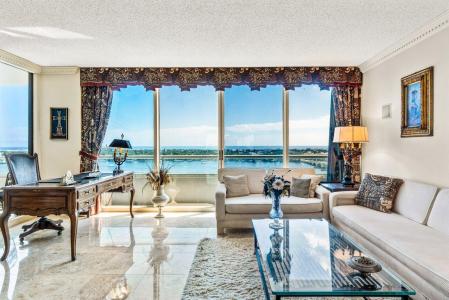529 S Flagler Drive 17g, West Palm Beach, フロリダ 33401, アメリカ合衆国