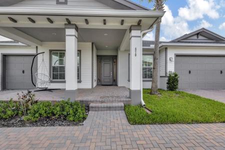 870 Hookline Circle, Loxahatchee, Florida 33470