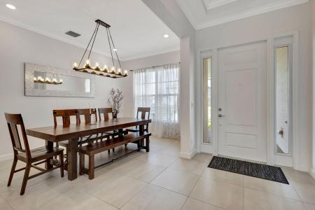 870 Hookline Circle, Loxahatchee, Florida 33470
