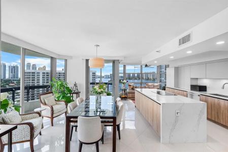3500 Mystic Pointe Dr 1808, Aventura, Floride 33180, États-Unis