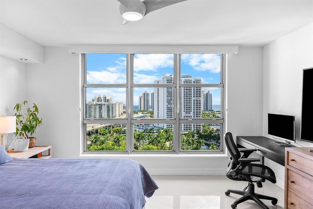 3500 Mystic Pointe Dr 1808, Aventura, Floride 33180, États-Unis